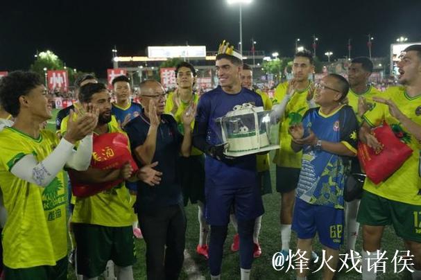 巴西战队点燃贵州“村超”赛场